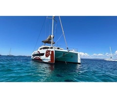 location catamaran avec skipper